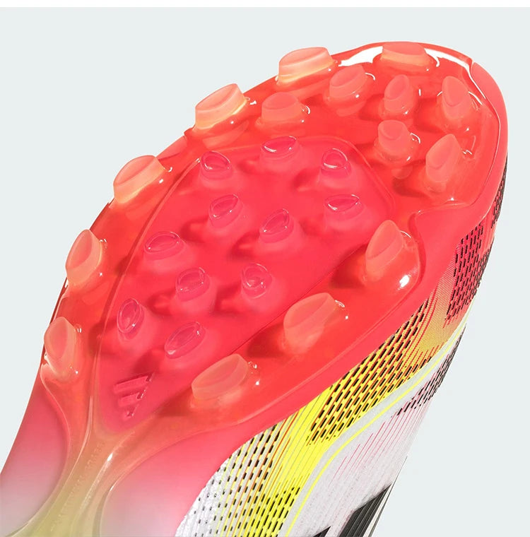 Sapatilhas de futebol rasas almofadadas Adidas genuínas novas para homem e mulher IE1273
