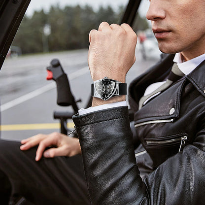 Orologio automatico da uomo WINNER, design scheletrato triangolare, lancette luminescenti, cinturino in gomma, stile militare, orologio meccanico di lusso
