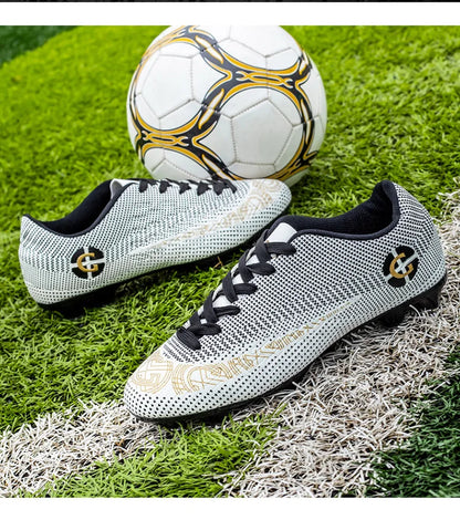 „WaterMonkey“ suaugusiųjų vyrų futbolo bateliai su ilgais spygliais, futbolo bateliai lauko vejos žaidimams, „AG Cleats“ bateliai, žemi futbolo treniruočių sportiniai bateliai
