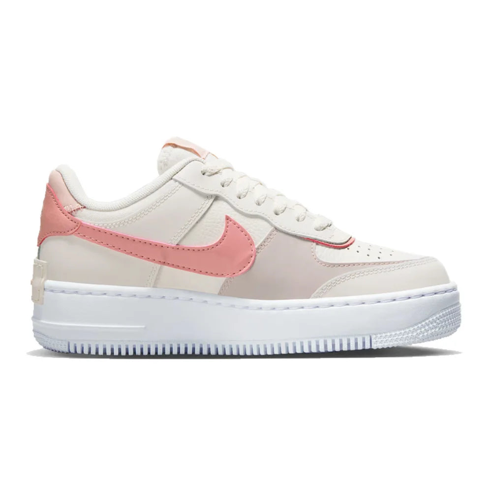 „Nike Air Force 1“ sportiniai bateliai: neslystantys, atsparūs nusidėvėjimui, klasikiniai, universalūs kasdieniai batai, riedlentininkų batai. Modelis: DZ1847-001