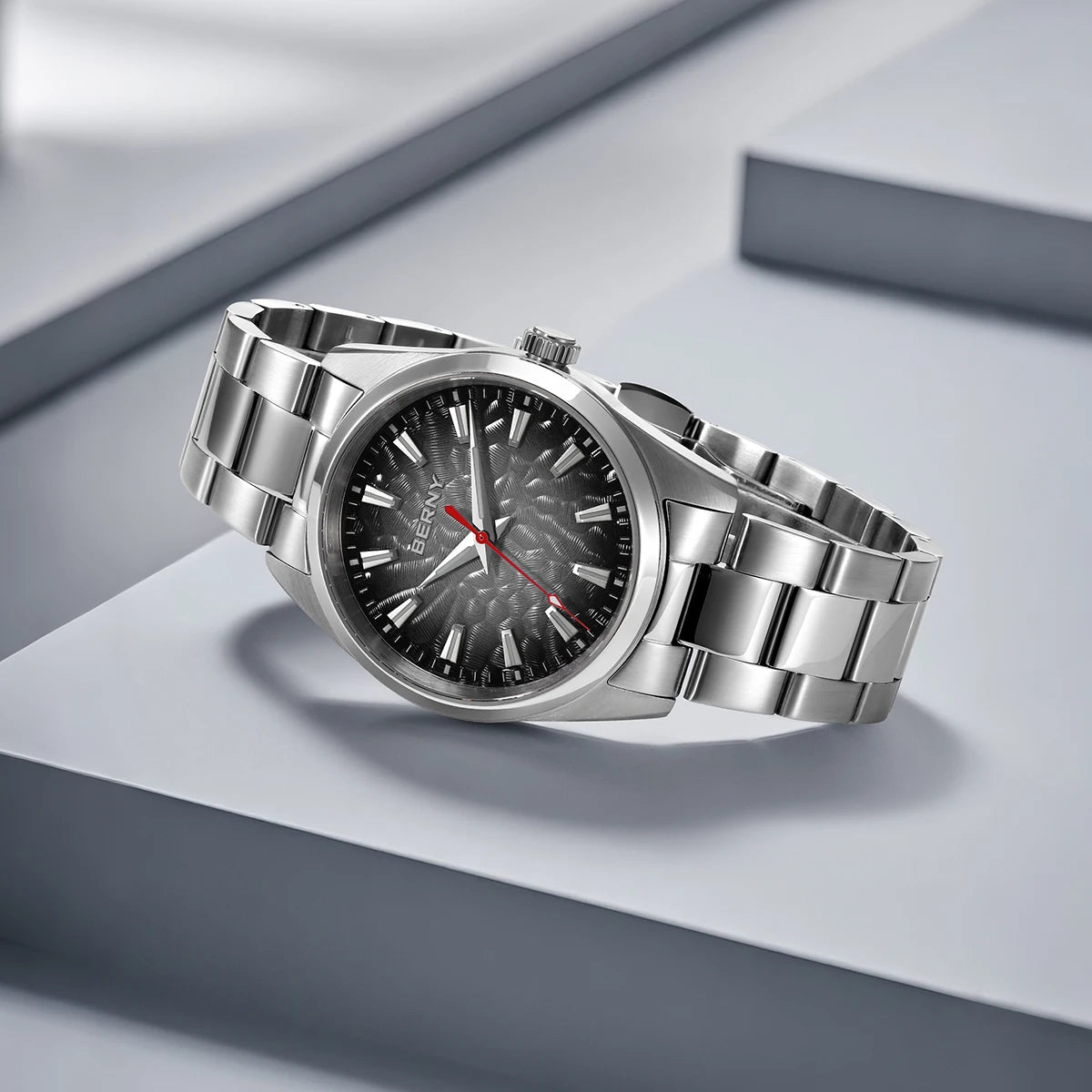Montre pour homme BERNY – Montre à quartz, verre saphir, aiguilles luminescentes, étanche 10 ATM, entièrement en acier inoxydable – Style élégant et décontracté, idéale pour le quotidien ou les occasions professio