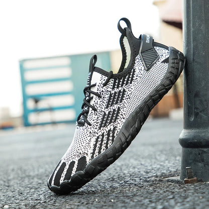 Water Shoes for Men Barefoot Beach Shoes Breathable Sport Shoes Quick Dry River Whtie Sea Aqua Sneakers Soft Beach Sneakers