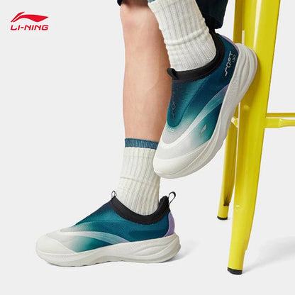 LI-NING SOFT GO 2 Sapatilhas de Caminhada para Homem Slip-on, Macias, com Calcanhar Espesso, Confortáveis, Resistentes, Desportivas e Casuais AGLV005
