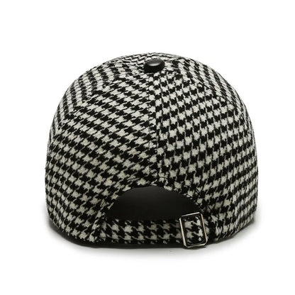 Fashions Check Baseball Cap for Women Winter Keep Warm Windproof Street Wild Trend Cap