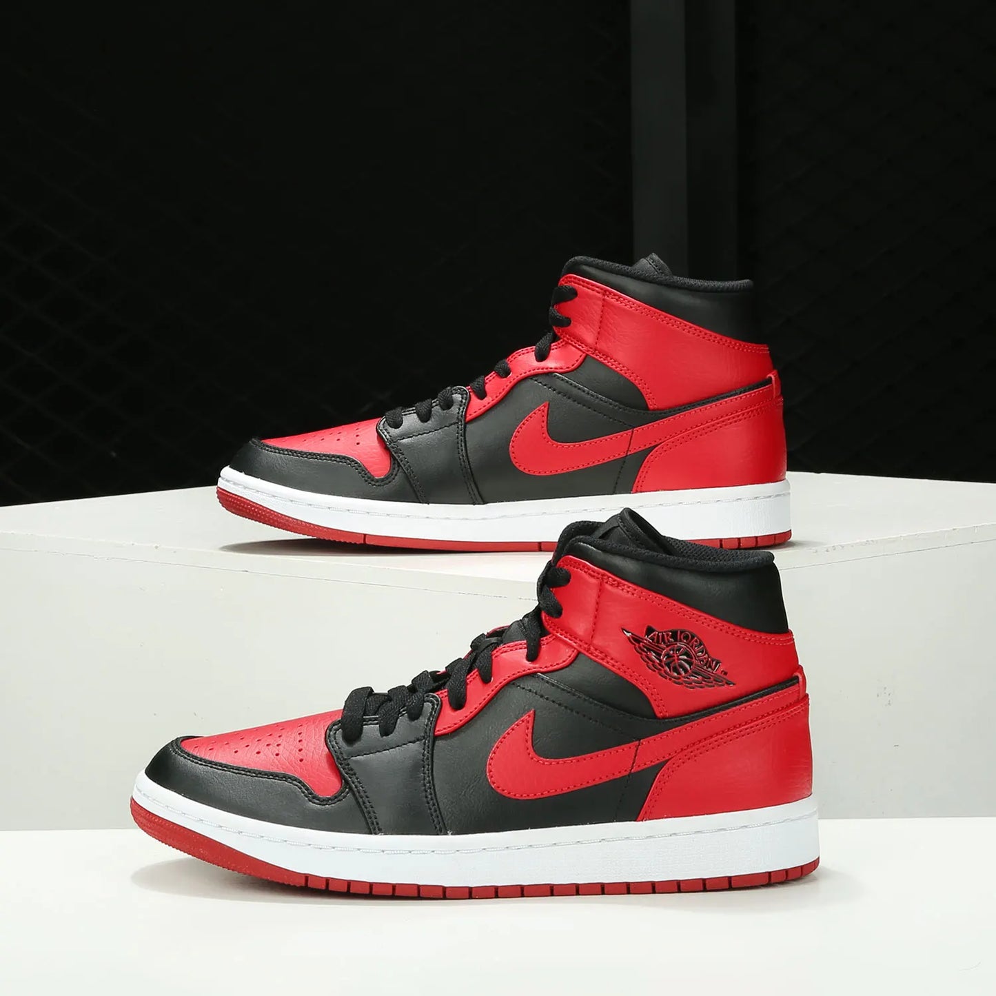 Nike Authentic AIR JORDAN 1 Klassische Herren-Sportsneaker für Freizeit und Alltag 554724-074