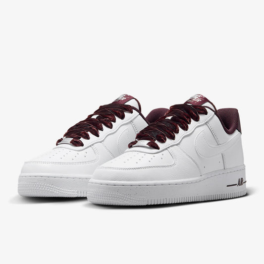 Nike Air Force 1 da donna, scarpe da ginnastica basse retrò, leggere e casual, modello HV4403-600