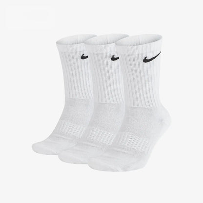 Skarpety Nike Skarpety koszykarskie Nike z podgrubioną stopą Długie skarpety sportowe z technologią Dri-FIT zapewniającą oddychalność, zestaw 3 par SX7667-100