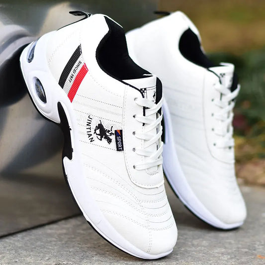 Ténis de couro para homem Sapatos casuais e versáteis Calçado de corrida antiderrapante para atividades ao ar livre Sapatos de skate masculinos de moda Zapatos Homme