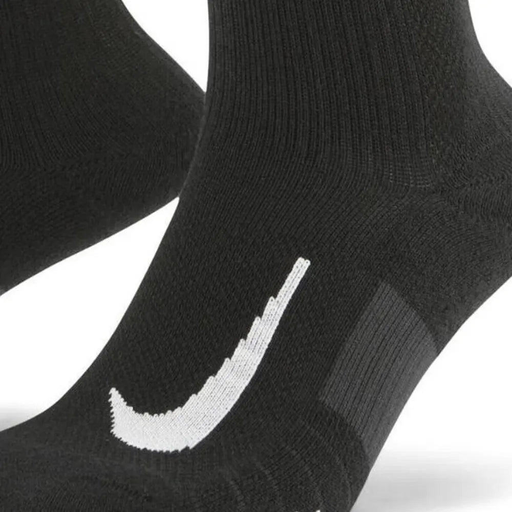 Nike: abbigliamento sportivo e casual elegante, versatile e comodo per uomo e donna – Calzini in spugna, confezione da 3 SX7557-010
