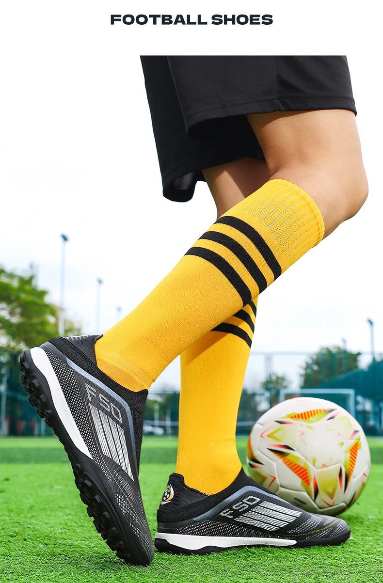 Men Soccer Shoes Training Football Boots Indoor Sneakers TF Long Spikes Match Futsal Ultralight Breathable Cleats Drop Shipping