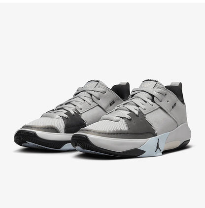 Nike službene originalne JORDAN muške retro košarkaške cipele s ublažavanjem udaraca i odskokom HF0452-001