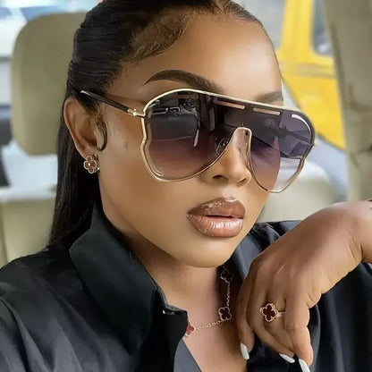 Oversized One-Piece Pilot Sunglasses Women Big Frame Luxury Brand Butterfly Shaped Sun Glasses For Ladies Shield Eyewear Shades