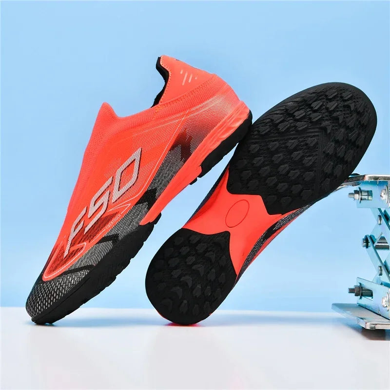 Nouvelles chaussures de football pour hommes, chaussures de sport à cheville haute, respirantes, pour futsal, antidérapantes, ultra-légères, chaussures de football de haute qualité pour matchs en extérieur.