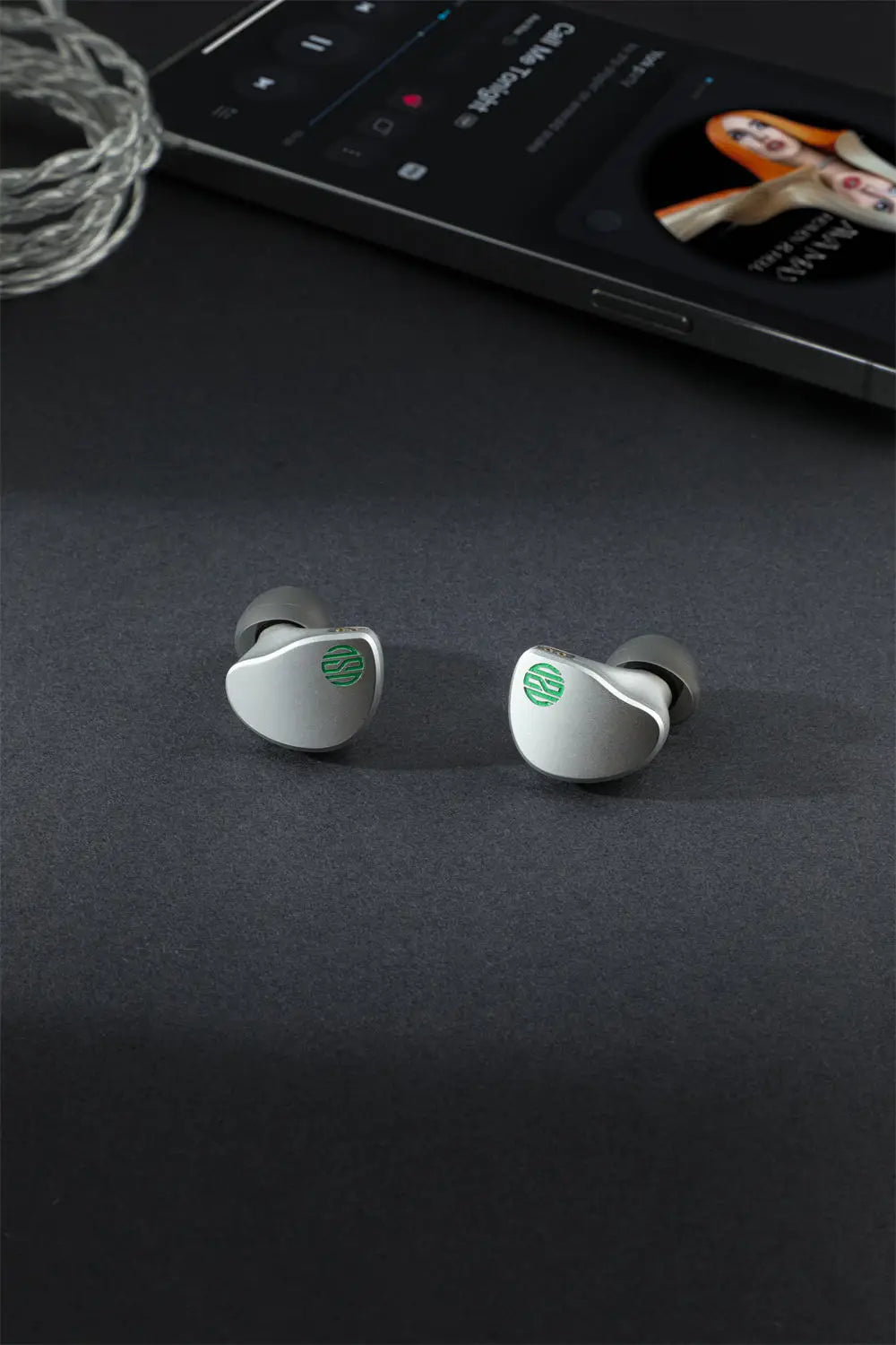 Clearance Sale Soratune BI02 HiFi Earphone at low price, Dual-Chamber Tech × N52 Magnet Dynamic Driver In-Ear Earphone