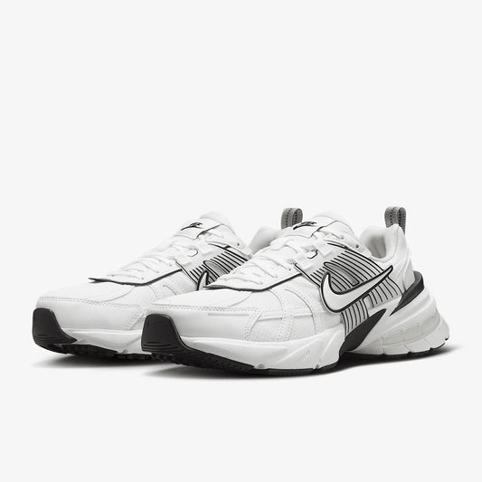 Nike originalni V2K RUN ženski trpežni, lahki, retro nizki čevlji v stilu »dad shoes« HF5342-100