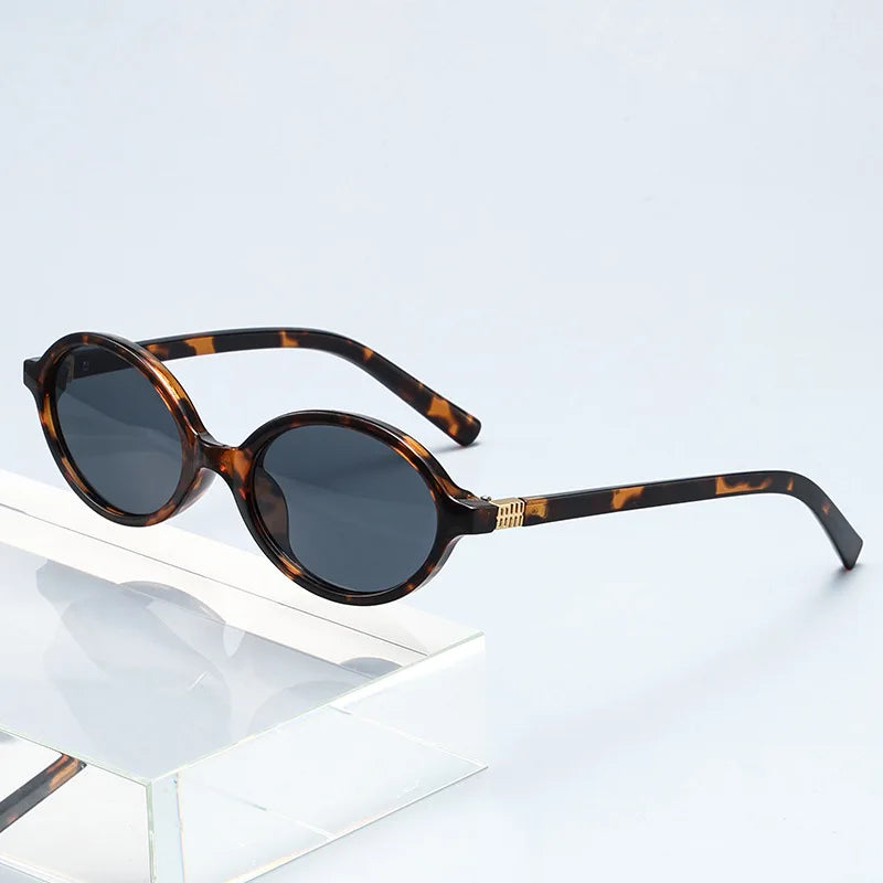 Small Fashion Oval Leopard Sunglasses Women Lovely Ins No Makeup Anti Blue Light Glasses Cute Decorative Computer Glasses 선글라