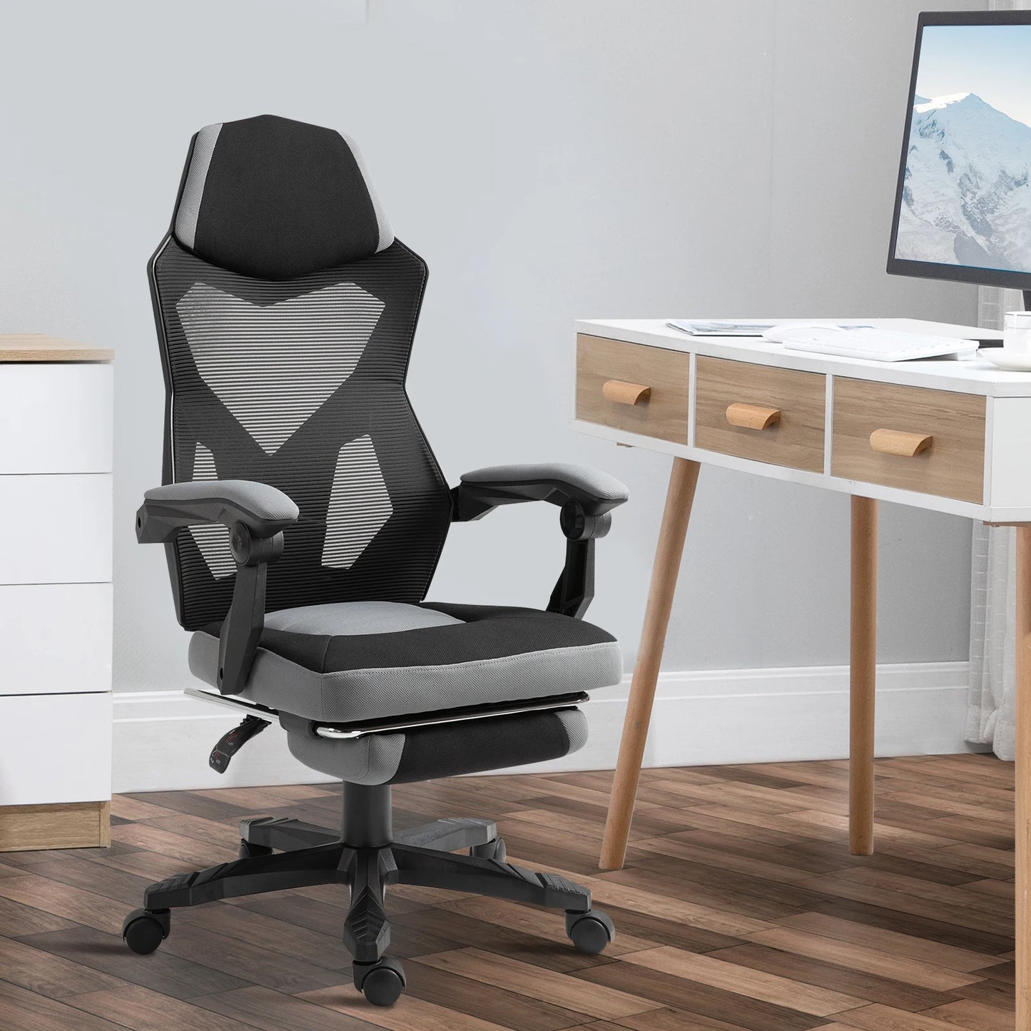 Ergonomic Gaming Office Chair with Footrest, Adjustable Height Swivel Computer Chair, Mesh Reclining Chair with Armrests for Home & Work