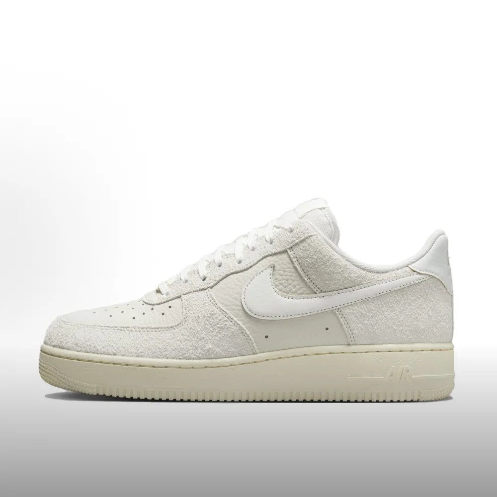 Nike Air Force 1'07 Women's Sneakers Classic Style Durable Leather Comfort Cushioned Casual Everyday Shoes HQ3905-500