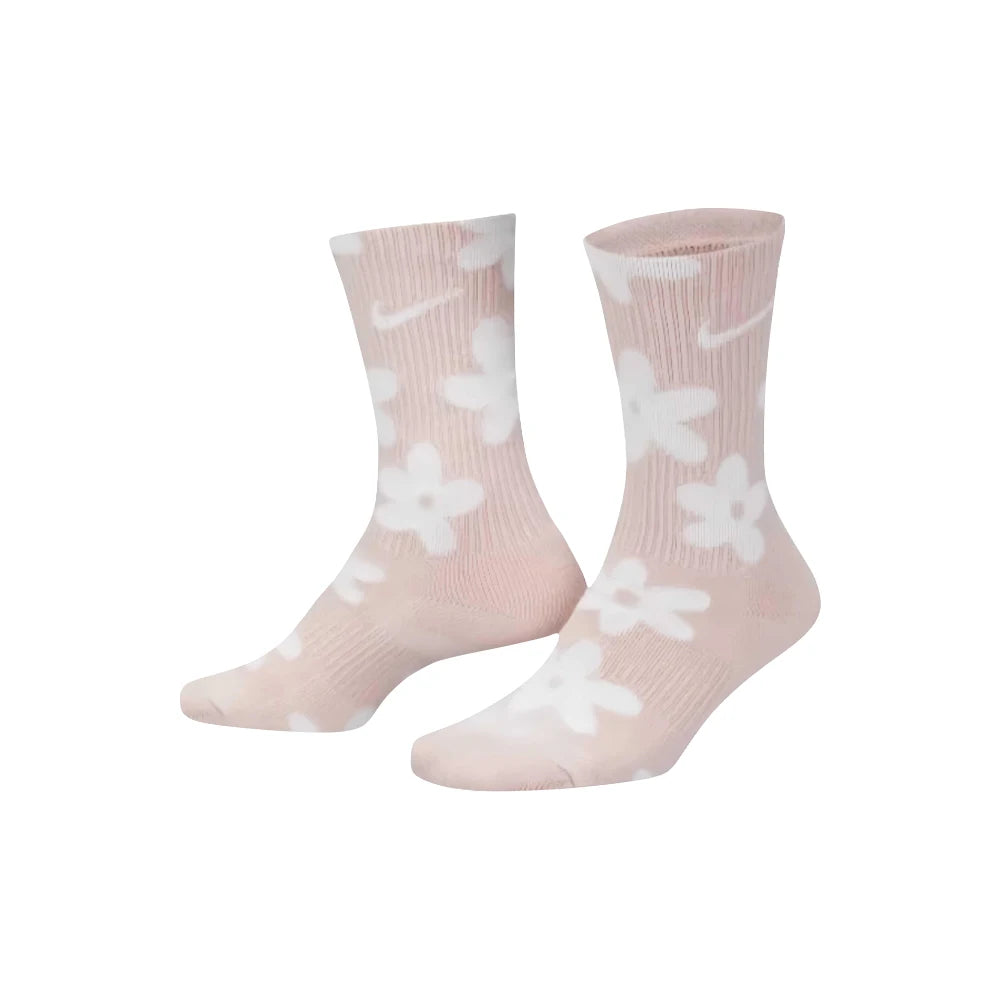 Nike: abbigliamento sportivo e casual elegante, versatile e comodo per uomo e donna – Calzini in spugna, confezione da 3 SX7557-010