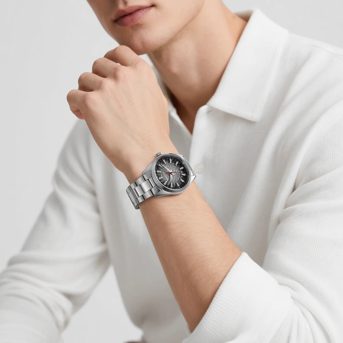 Montre pour homme BERNY – Montre à quartz, verre saphir, aiguilles luminescentes, étanche 10 ATM, entièrement en acier inoxydable – Style élégant et décontracté, idéale pour le quotidien ou les occasions professio