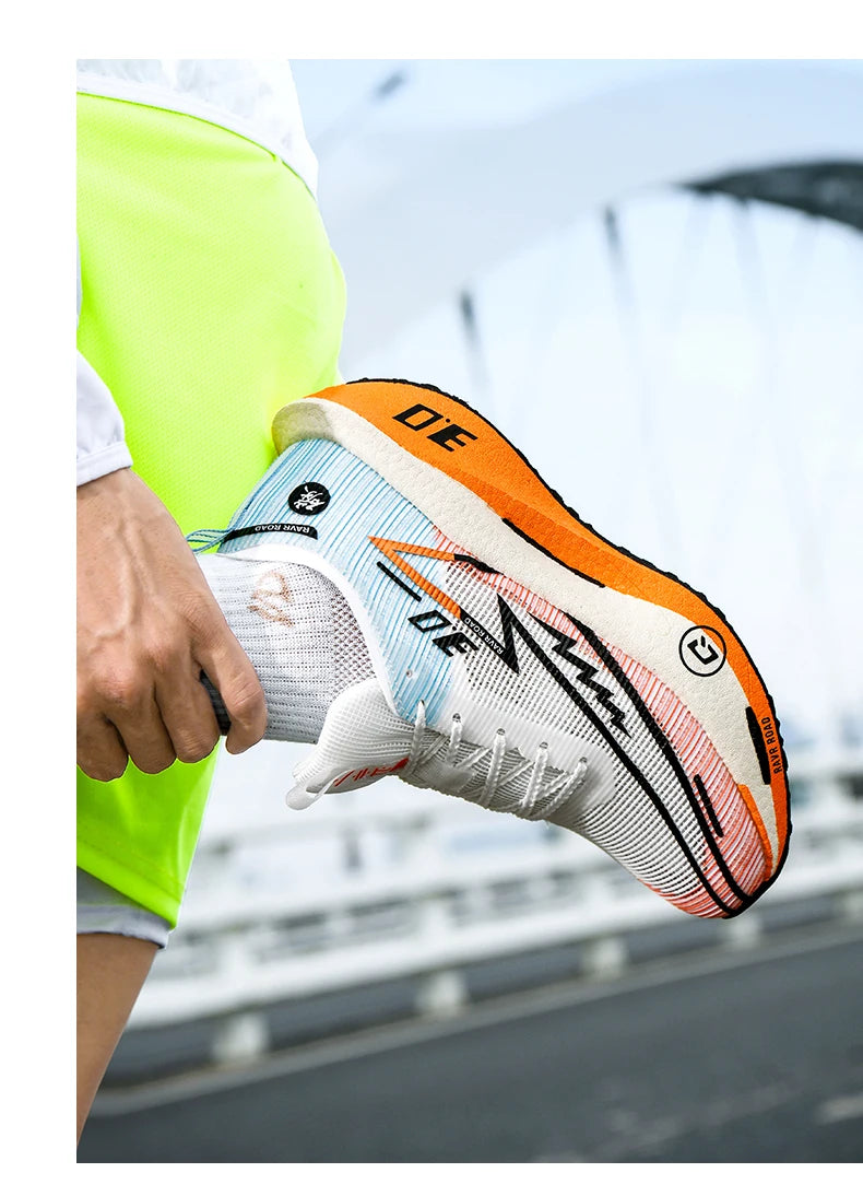 Running Shoes Speciality Men Marathon Sports Carbon Board Breathable Ultralight Women Comfy Athletic Cushion Stability Sneakers
