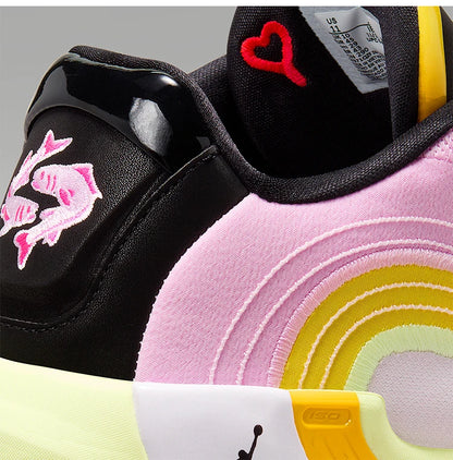 Chaussures de basketball Nike JORDAN Luka 4 PF pour hommes, modèle Dongqiqi, référence IB7904-600.
