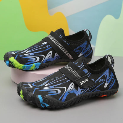 NOWE dziecięce buty plażowe do szybkiego nurkowania dla chłopców i dziewczynek Qianjiang, buty do pływania, buty na podłogę do fitnessu w pomieszczeniach, buty łazienkowe 29-38#