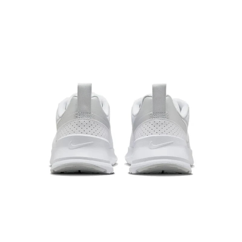 Chaussures de course pour femme NIKE W NIKE AIR MAX NUAXIS d'origine