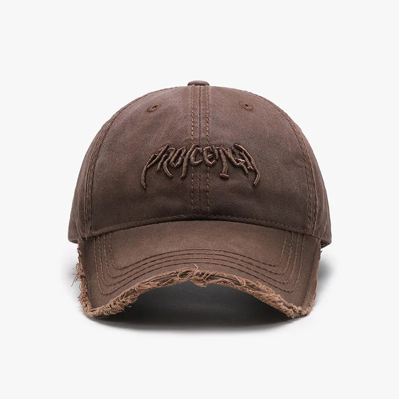 Cappellino da baseball da uomo con ricamo tridimensionale a lettere, parte superiore morbida e bordi grezzi. Modello versatile in stile europeo e americano, regolabile.