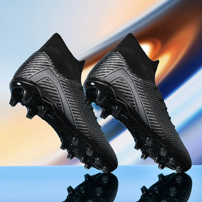 Nouvelles chaussures de football professionnelles pour hommes, chaussures de football antidérapantes, unisexes, respirantes, chaussures de futsal, nouvelles chaussures à crampons, livraison directe, ultralégères