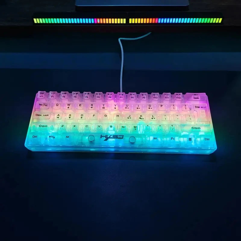 Teclado gaming transparente con cable HXSJ 60%, retroiluminación RGB, ultracompacto, resistente al agua, teclado compacto pequeño de 61 teclas para PC/Mac