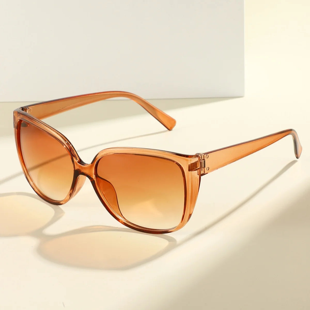 1pc European and American retro men's and women's fashionable sunglasses trend versatile summer sun shading and UV protection fr