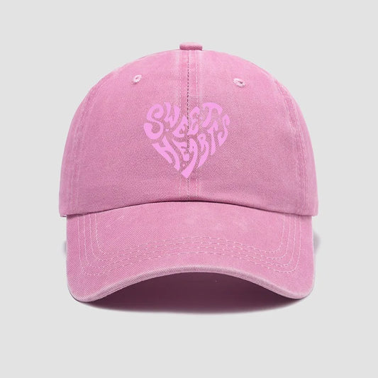 Pink heart-shaped letter printed baseball cap, versatile for daily use, sweet girl's hat, outdoor sun protection and shading
