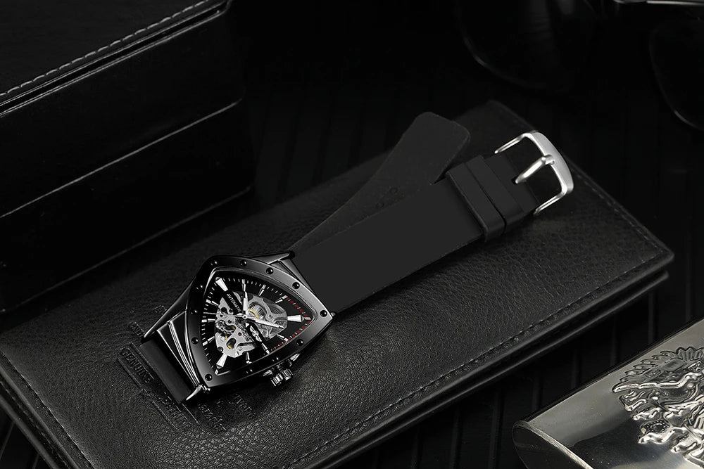 Orologio automatico da uomo WINNER, design scheletrato triangolare, lancette luminescenti, cinturino in gomma, stile militare, orologio meccanico di lusso