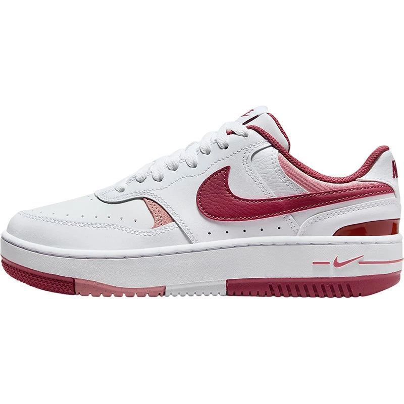 Originální dámské retro sportovní tenisky Nike Gamma Force s tlustou podrážkou a dlouhou životností FQ8877-100