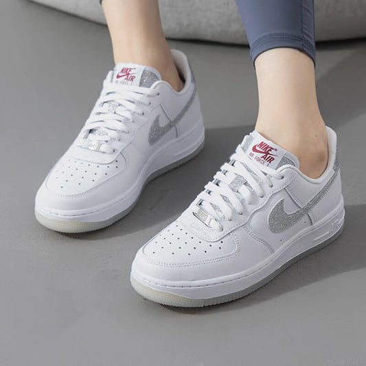Nike ægte, nye, klassiske, minimalistiske casual sneakers til kvinder HQ3461-191