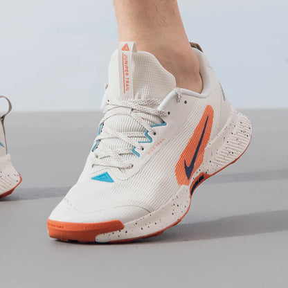 Nike originalni novi moški lahki in dihalni tekaški čevlji za zunanjo uporabo FQ0904-002