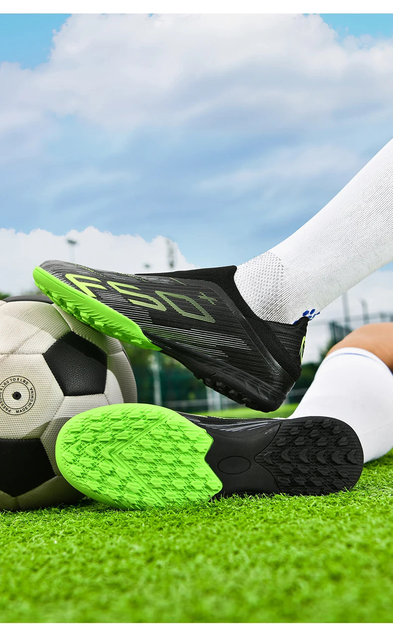 Nouvelles chaussures de football pour hommes, crampons antidérapants pour terrain en herbe, chaussures de football montantes de haute qualité, baskets de futsal, chaussures d'intérieur, chaussures d'extérieur, meilleures