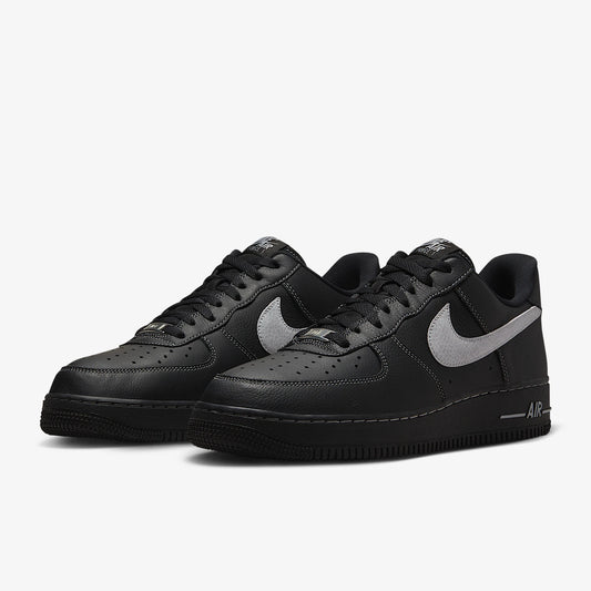 Nike Authentic AIR FORCE 1 07 LV8 muške ležerne tenisice HQ2037-006