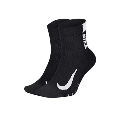 Nike: abbigliamento sportivo e casual elegante, versatile e comodo per uomo e donna – Calzini in spugna, confezione da 3 SX7557-010