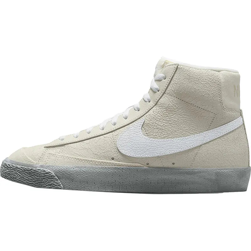 Nike Original Blazer Mid '77 SE Herren-Freizeit-Sportschuhe DV0797-100