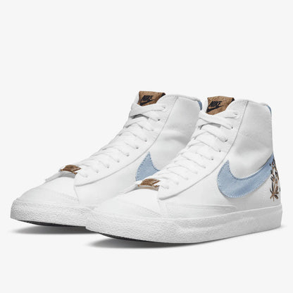 Baskets de sport et de loisirs Nike Authentic Blazer pour femme, modèle Foam Classic, DC9265-100