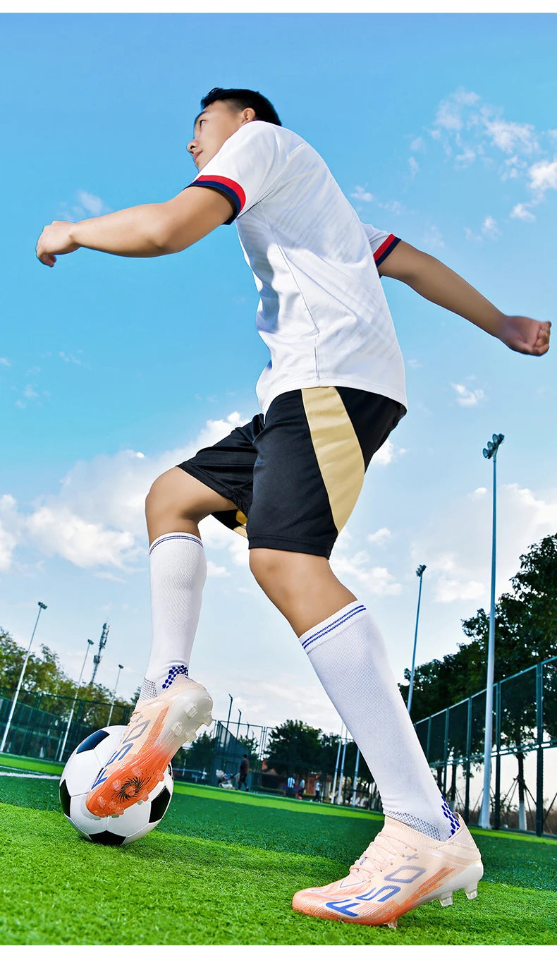 Heren sneakers met grasnoppen Hoogwaardige voetbalschoenen Futsal-voetbalschoenen Antislip voor binnen Populair model met hoge schacht voor buiten