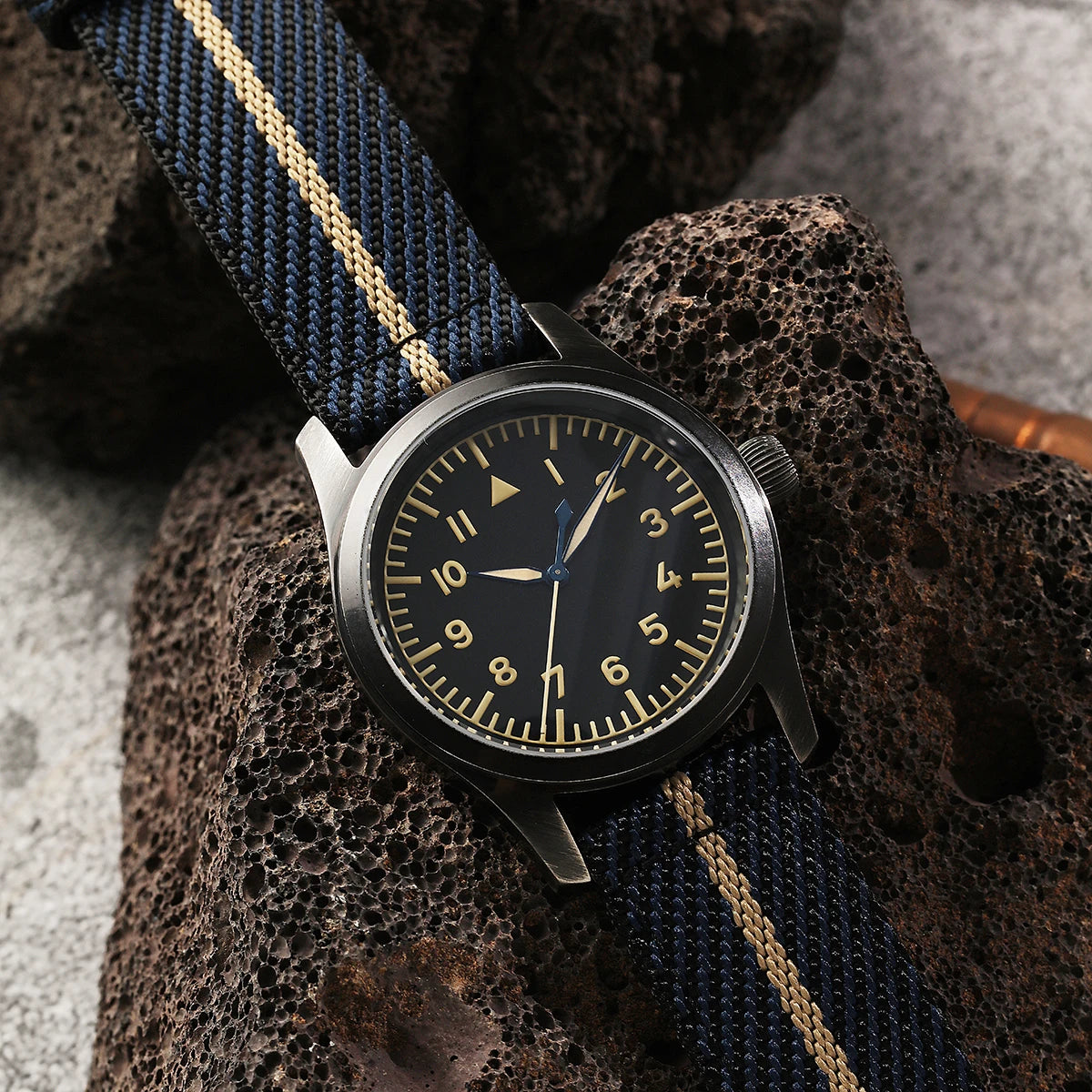 【Escapement Time】VH31 Quartz Movement Pilot Watch with Type-A or Type-B do the old black 38mm Case Waterproof 100M Sapphire