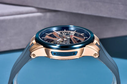 PAGANI DESIGN herreur – Luksuriøst mekanisk ur med automatisk optræk, af typen »skelet« (med synligt urværk), udstyret med en tourbillon, safirglas med antirefleksbehandling, vandtæt og selvlysende.