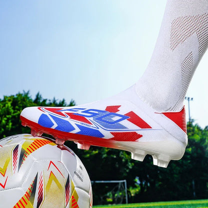 Nouvelles chaussures de football pour hommes, crampons de gazon très vendus, chaussures de football respirantes, chaussures de match de haute qualité, baskets antidérapantes pour garçons, légères pour l'extérieur