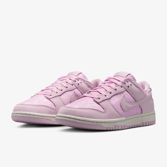 Nike Authentic Dunk Low Retro-sneakers för damer HJ5870-600