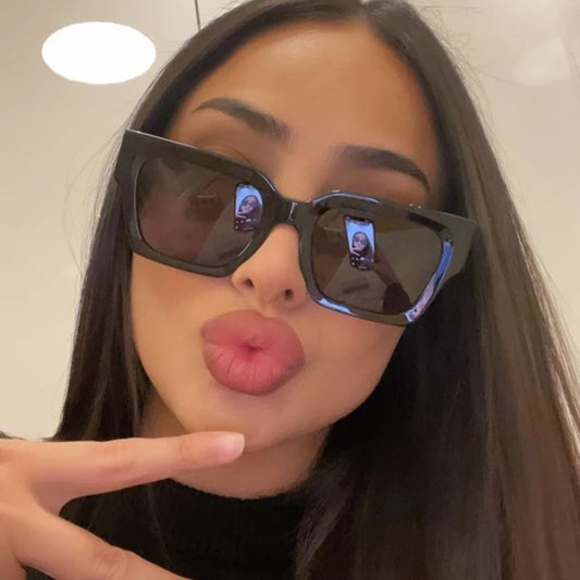 Fashion Square Sunglasses Woman Brand Designer Vintage Sun Glasses Female Fashion Retro Gradient Big Frame Oculos De Sol