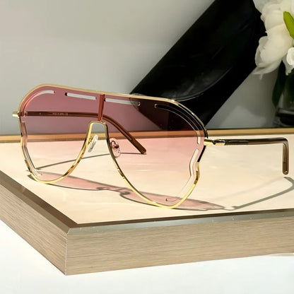 Oversized One-Piece Pilot Sunglasses Women Big Frame Luxury Brand Butterfly Shaped Sun Glasses For Ladies Shield Eyewear Shades
