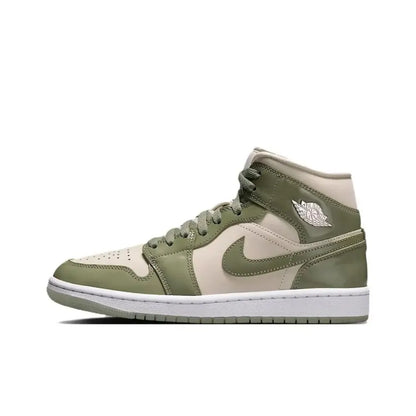 Nike Air Jordan 1 Mid Unisex Basketball Shoes Classic Design, Slip-resistant and Durable, Exceptional Performance BQ6472-009